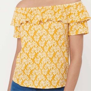 Loft, women Crinkle off the shoulders top, small